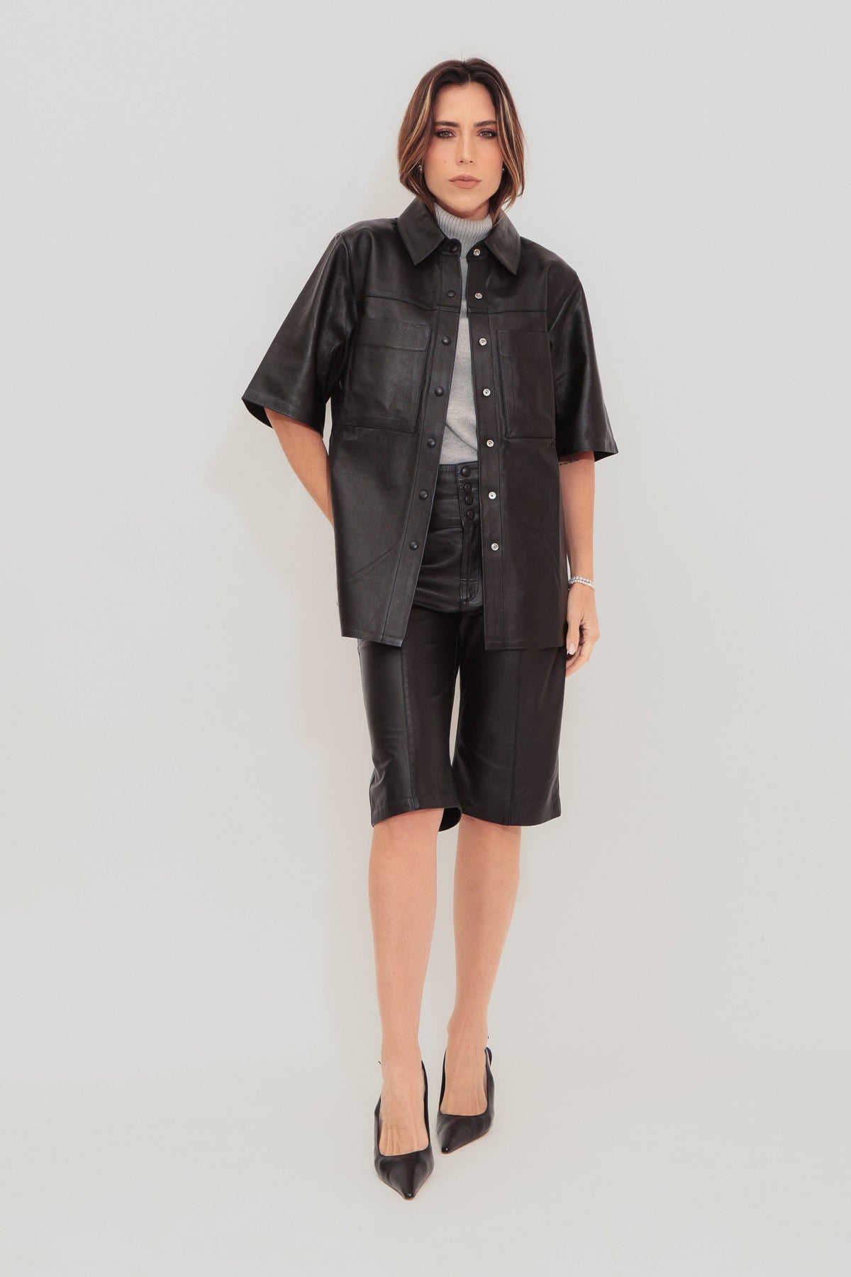 Camisa Couro Longa - Preta