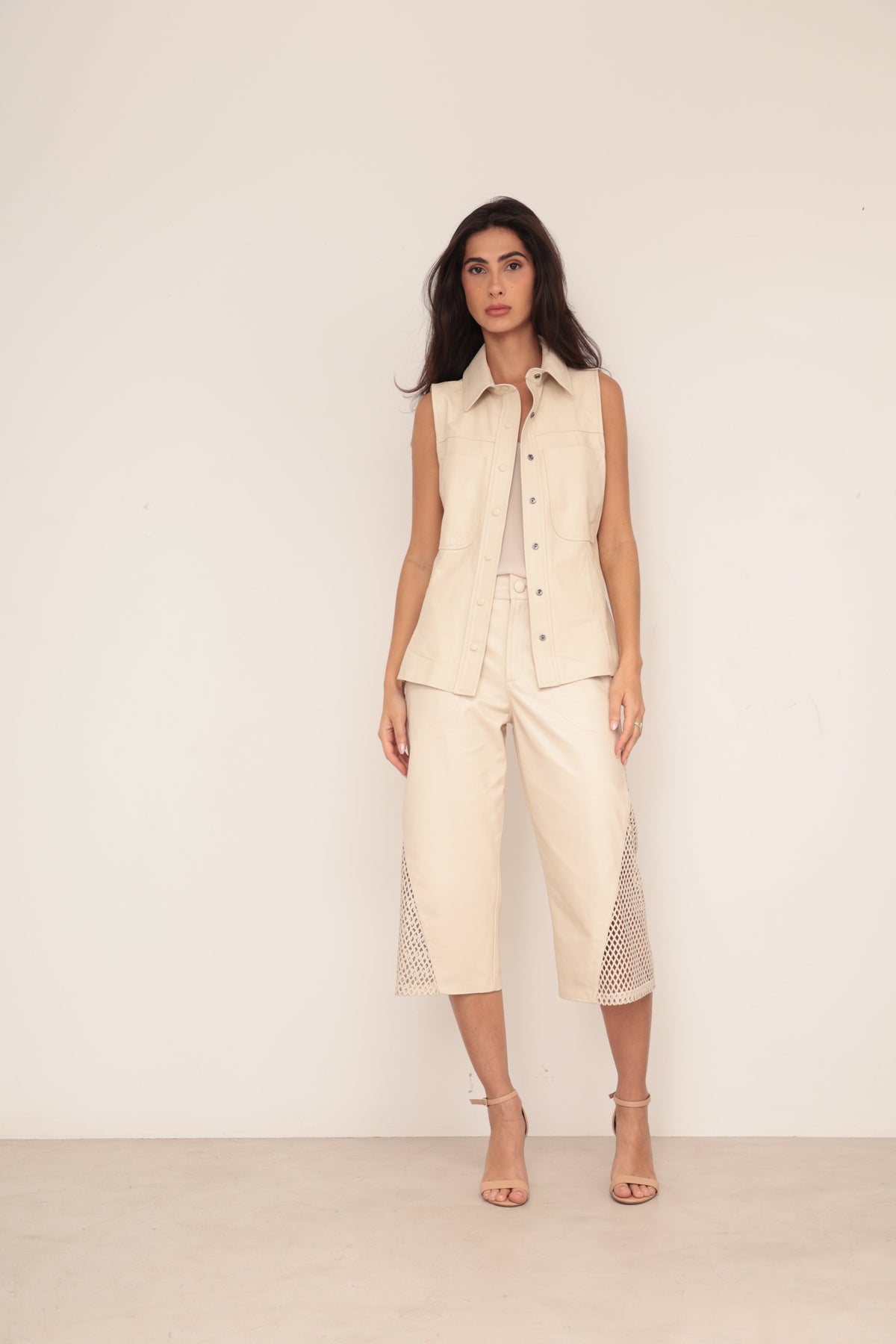 Colete Couro Cord�o - Off