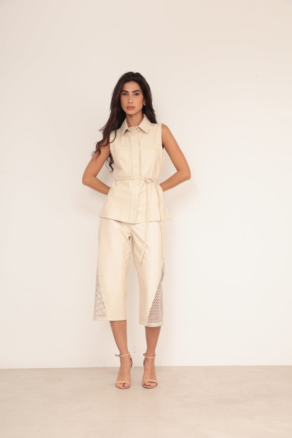 Colete Couro Cord�o - Off