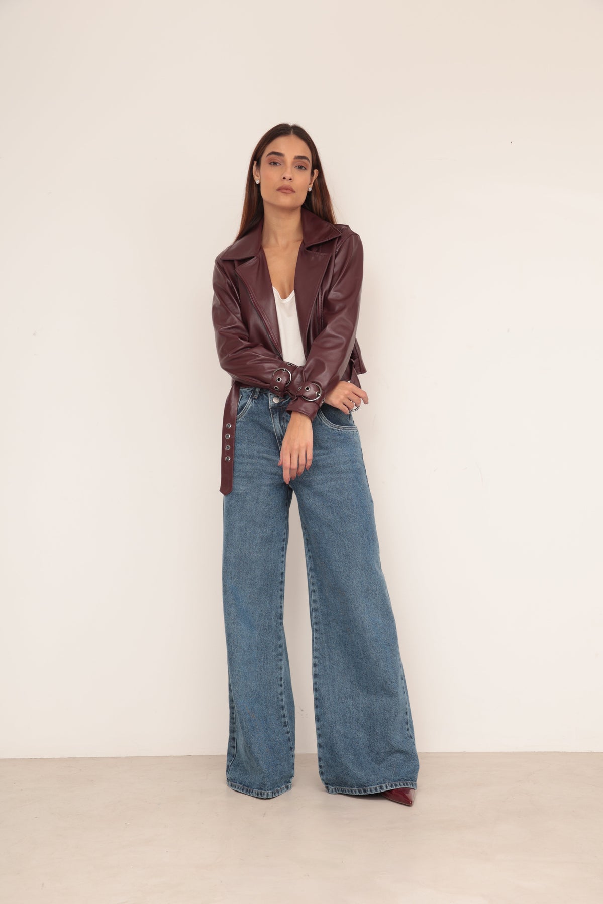 Jaqueta de Couro Fivela - Marsala